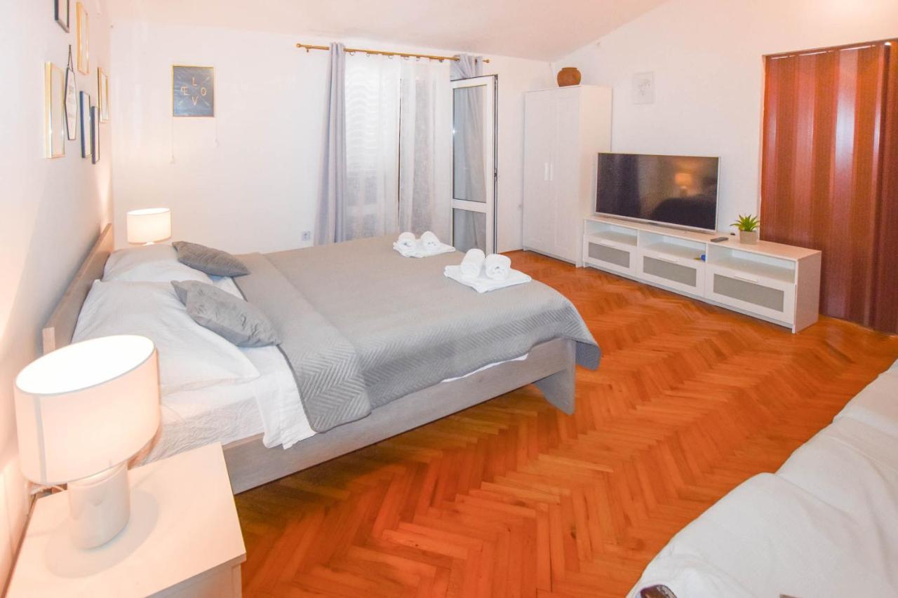 Ante Appartement Pakoštane