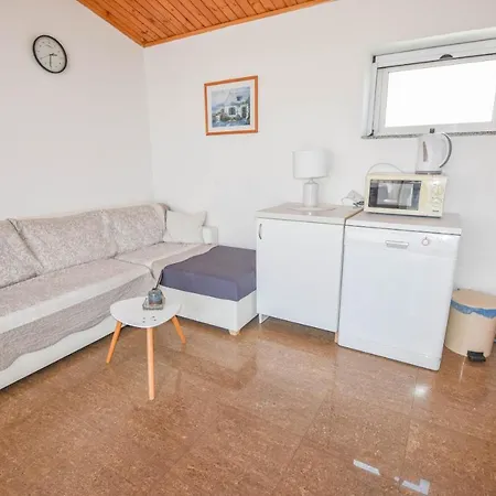 Apartments Ante Pakostane Exterior photo