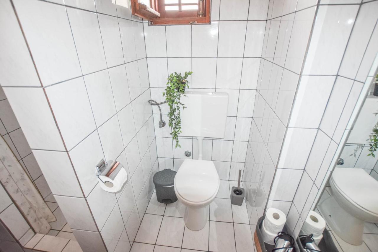 Apartment Ante Pakostane