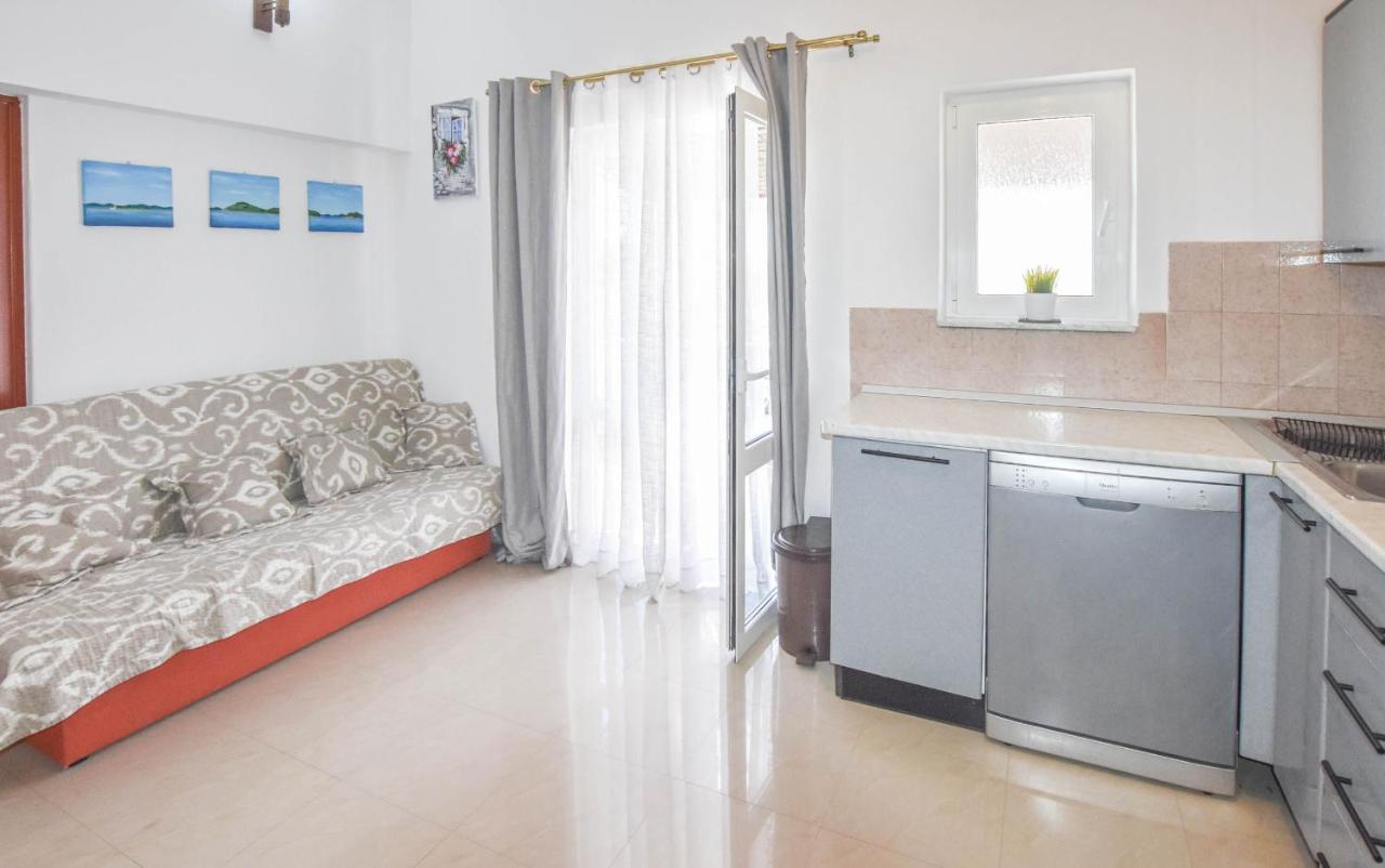 Apartment Ante